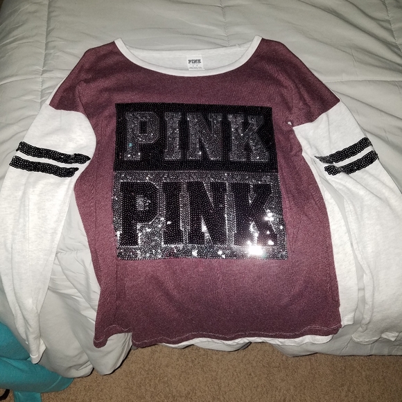 Victoria's Secret long sleeved top size Small - Picture 2 of 3